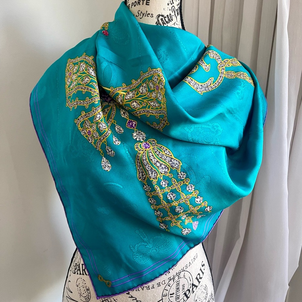 Cartier Silk Vintage Jewel Old Money 80’s 90’s Baroque Scarf